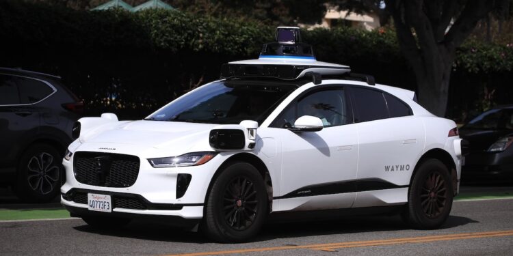 Self-Driving Taxis Dominate Phoenix